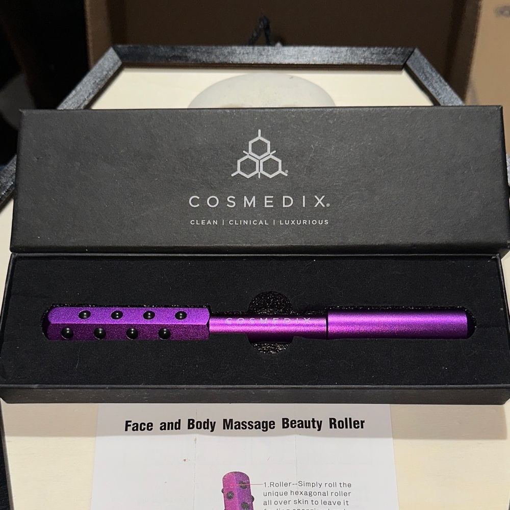 COSMEDIX Vibrant Purple Beauty Roller NWT